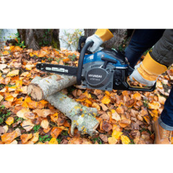 OUTLET Piła łańcuchowa spalinowa Hyundai HTRT45-6 46 cm³ z prowadnicą i łańcuchem Oregon