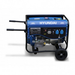 Generator prądotwórczy benzynowy Hyundai stacjonarny 4300W z systemem AVR - widok z boku.